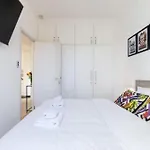Moulin - Stunning 1 Bedroom Apt On The Port